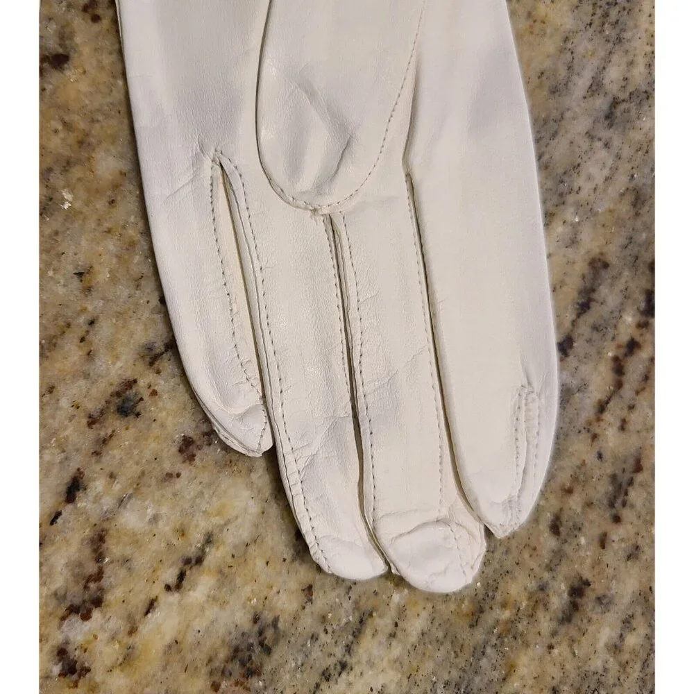 New! Vintage Size M 7 White Leather Formal 8.5